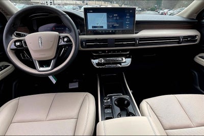 2025 Lincoln Corsair Plug-In Hybrid Grand Touring