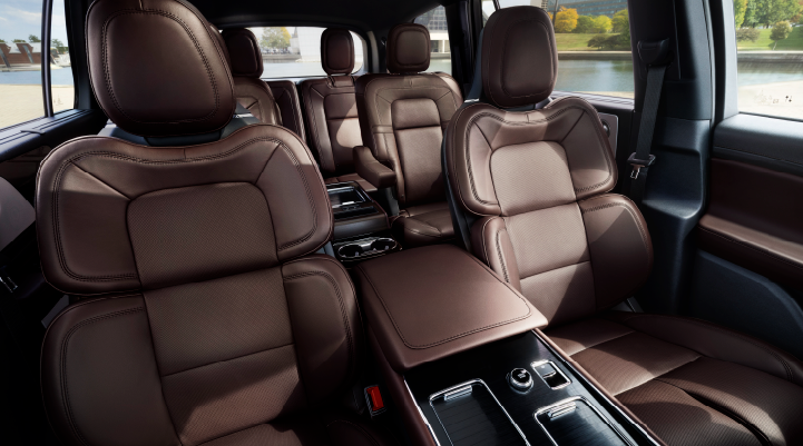The cabin of the 2025 Lincoln Aviator® SUV is shown with black and brown accents. | Allan Vigil Lincoln, Inc. in Morrow GA