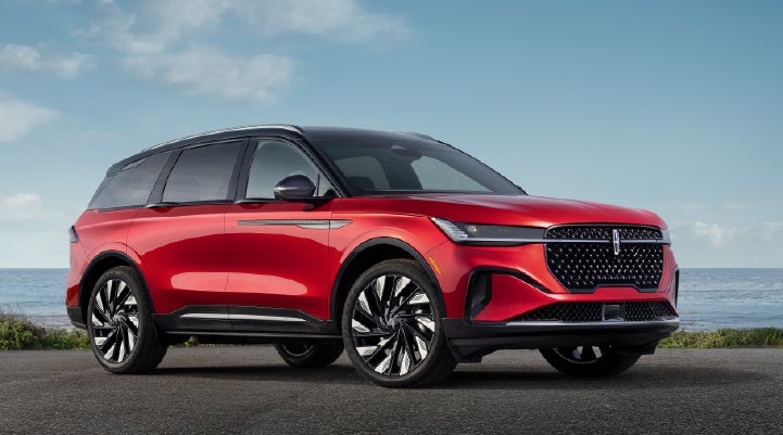 A 2025 Lincoln Nautilus® Reserve model is shown with the stylish available Jet Appearance Package. | Allan Vigil Lincoln, Inc. in Morrow GA