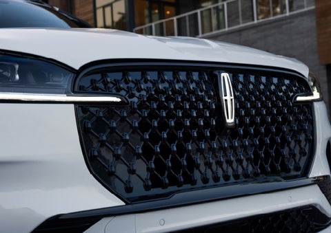 The front grille of a 2026 Lincoln Aviator® SUV is shown. | Allan Vigil Lincoln, Inc. in Morrow GA